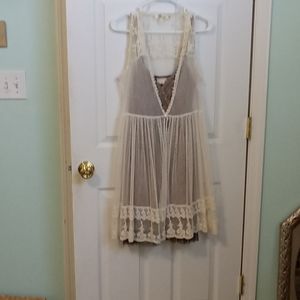 a'reve dress with Axyeh cover